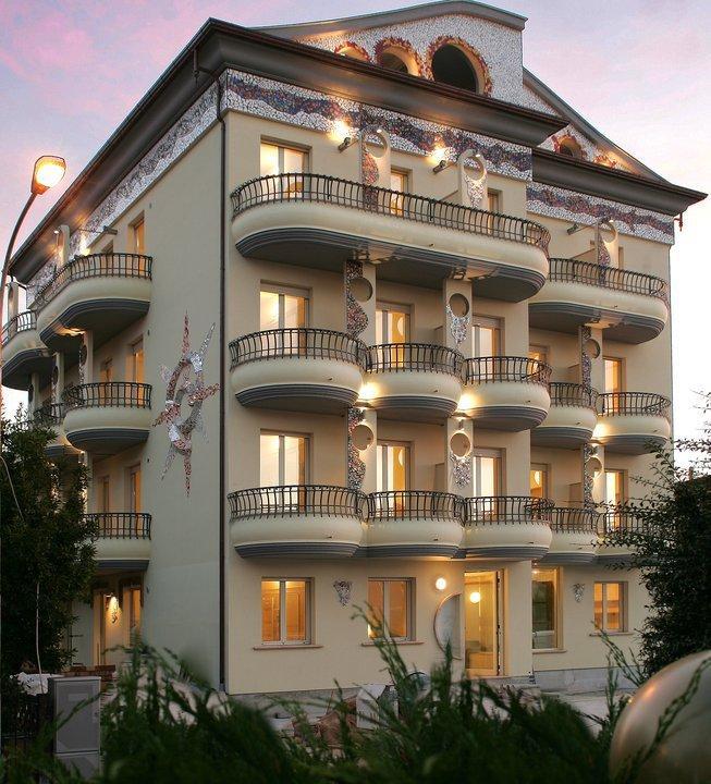 ألبا أدرياتيكا Residence Anchisemare الغرفة الصورة