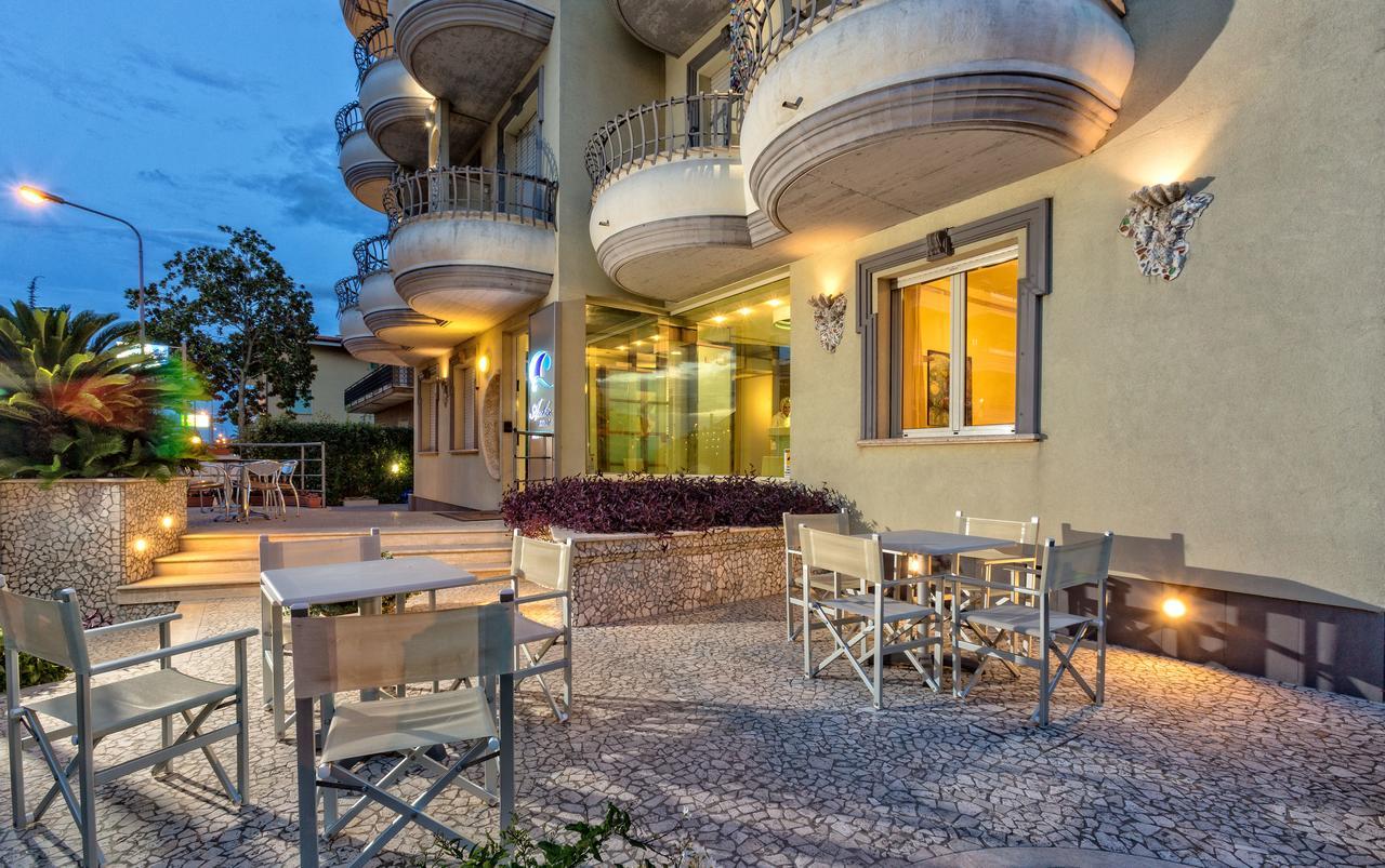 ألبا أدرياتيكا Residence Anchisemare المظهر الخارجي الصورة